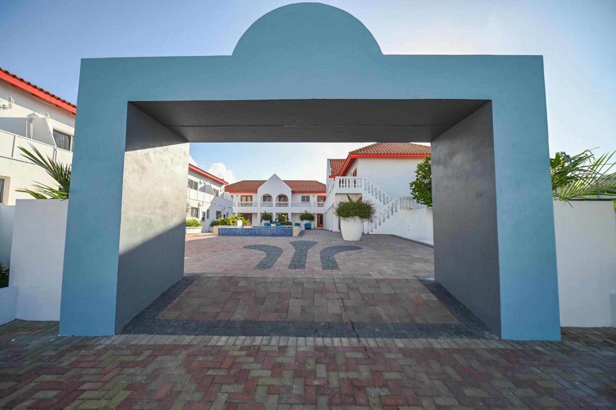 E Solo Aruba Apartments Oranjestad Exterior foto